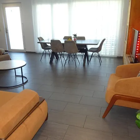 The Golf * אינטרלאקן